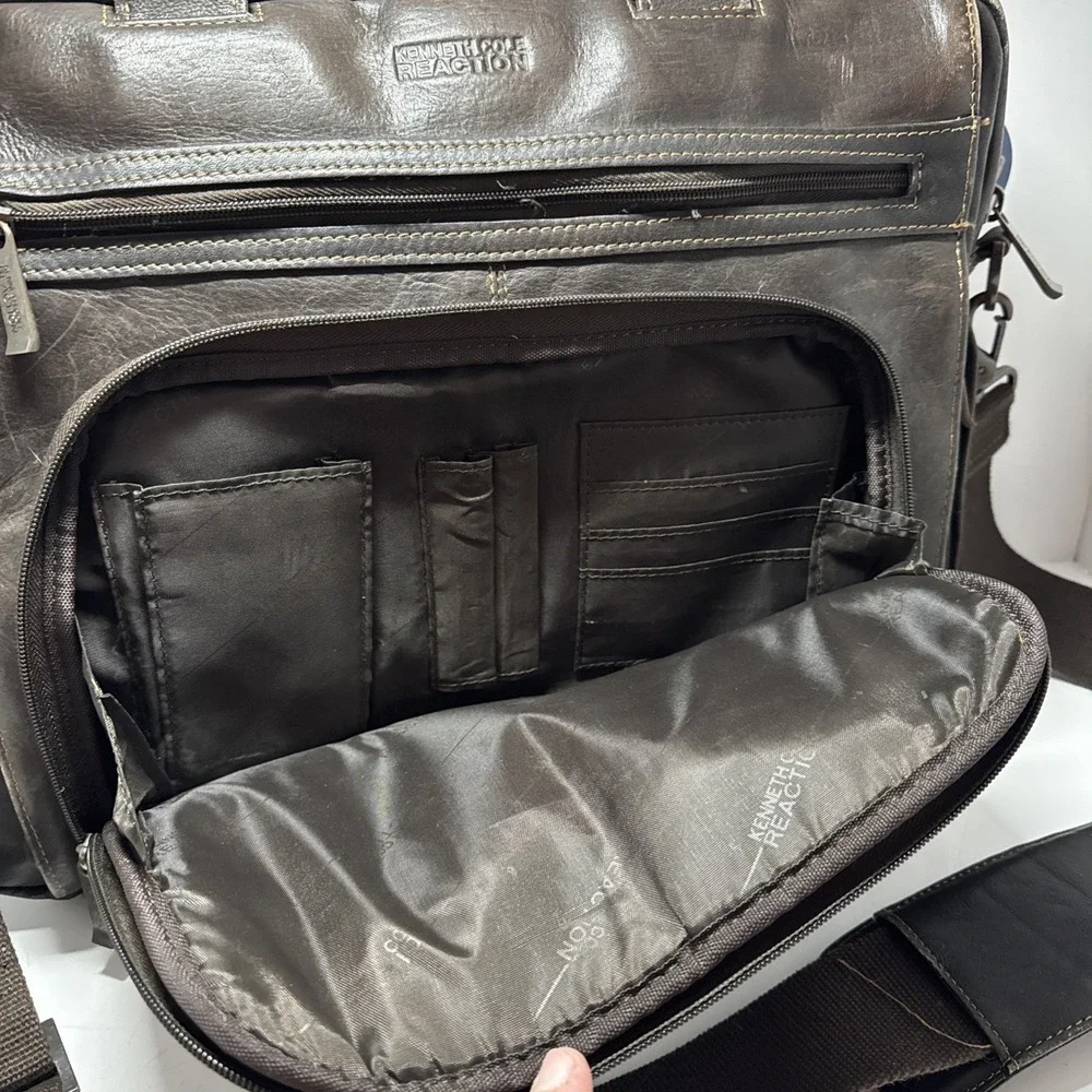Kenneth Cole Reaction Brown Leather Messenger Bag